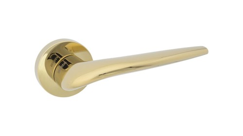 Złota klamka wewnętrzna LIMA- cechy:  łatwy system montażowy śruby przelotowe szyld fi 53 mm Waga 0,8kg Kod EAN 5901812897350 kolor: Mosiądz PVD