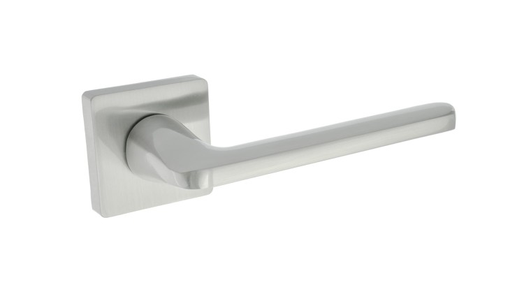 Klamka VENA nikiel satyna. cechy:  łatwy system montażowy śruby przelotowe szyld 52 mm x 52 mm Waga 0,55kg Kod EAN 5901812898135 kolor: Nikiel satyna-Klamka wewnętrzna VENA
