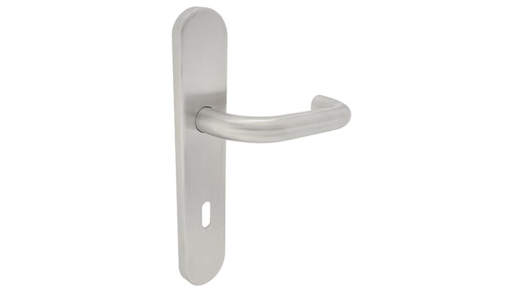 Klamka ZENIT -72 na klucz-Stal nierdzewna- kolor INOX .Cechy:  jednolita konstrukcja łatwy system montażowy śruby przelotowe Waga 0,73kg Kod EAN 5901812896803.Klamka wewnętrzna ZENIT