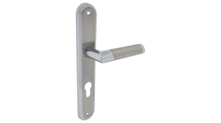 Klamka do drzwi NINA- 72 na wkładkę- nikiel chrom  .Cechy:  jednolita konstrukcja łatwy system montażowy śruby przelotowe Waga 0,63kg Kod EAN 5901812894724-Klamka wewnętrzna NINA