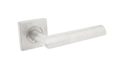 Klamka do drzwi LOBA Stal nierdzewna- kolor INOX. cechy:  łatwy system montażowy śruby przelotowe Waga 0,44kg Kod EAN 5901812894656 kolor: INOX 54 mm x 54 mm. Klamka wewnętrzna LOBA
