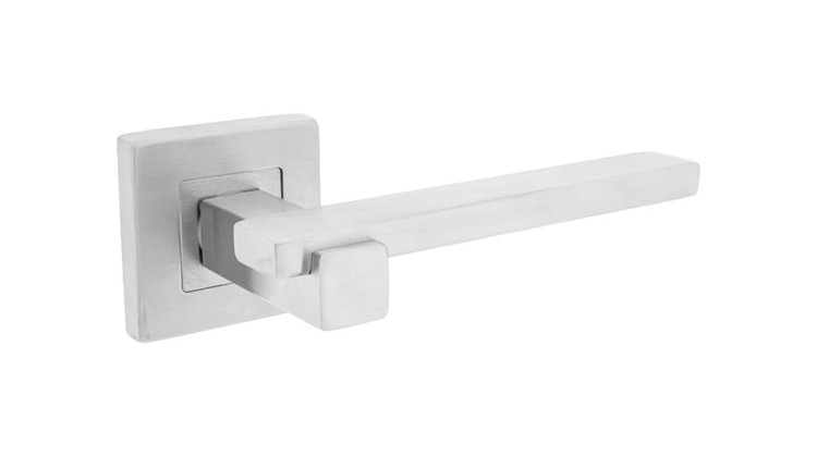 Klamka do drzwi HERMES-stal nierdzewna- kolor INOX.cechy:  łatwy system montażowy śruby przelotowe szyld 54 mm x 54 mm Waga 0,48kg Kod EAN 5901812891501 kolor: INOX-Klamka wewnętrzna HERMES