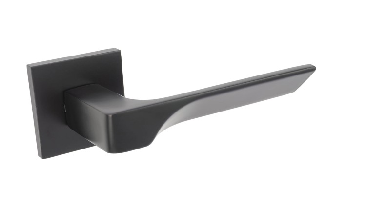 Czarna klamka wewnętrzna DRACO SLIM.cechy:  łatwy system montażowy śruby przelotowe Waga 0,43kg Kod EAN 5901812899071 kolor: Czarny 51 mm X  51 mm