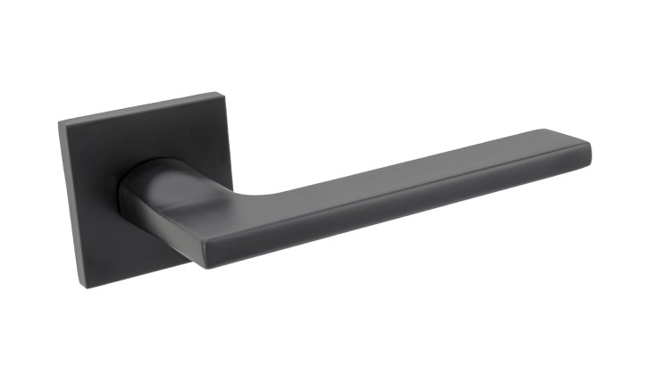 Czarna klamka wewnętrzna MUZA SLIM.cechy:  łatwy system montażowy śruby przelotowe Waga 0,4kg Kod EAN 5901812898982 kolor: Czarny 52 mm x 52 mm