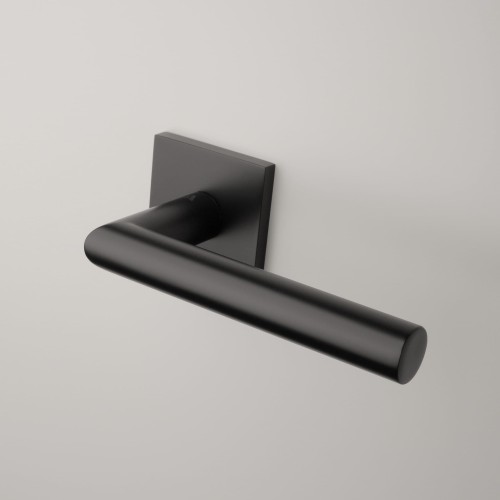 Klamka APRILE ARABIS Q SLIM 7 mm czarny mat – nowoczesna klamka do drzwi