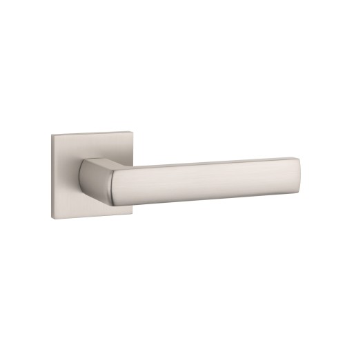 Klamka wewnętrzna nikiel- APRILE HOSTA  .Grubość Rozety  7 mm  Kolor  Nikiel  Rozmiar  53 mm x 53 mm  Szyld  Kwadratowy  Marka  APRILE  Producent  ENGER  Klamka wewnętrzna