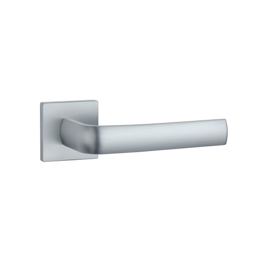 Klamka APRILE MELA Q SLIM 7 mm SC Chrom Satynowy – designerska klamka premium do nowoczesnych wnętrz