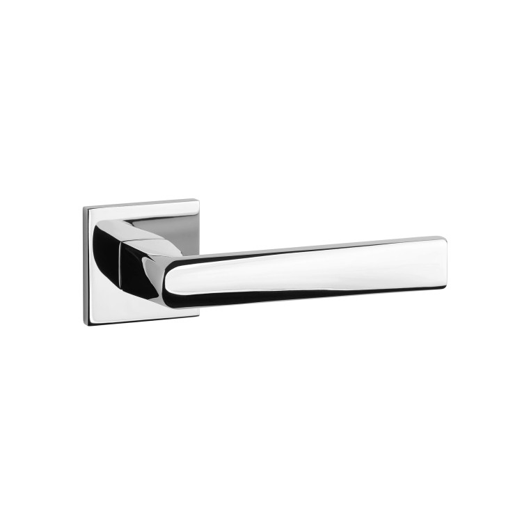 Klamka STILE ADANA ROZETA Q SLIM 7MM CP - chrom polerowany .Waga netto 0,587kg  Kod EAN 5902249331578  Grubość rozety 7 mm  Kolekcja Simple  Kolor Chrom polerowany  Kształt rozety Kwadratowa Q SLIM 7 mm  Producent ENGER  Marka STILE  Materiał Aluminium