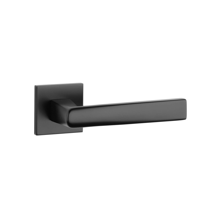 Klamka STILE ADANA ROZETA Q SLIM 7MM BLACK - czarny matowy .Waga netto 0,587kg  Grubość rozety 7 mm  Kolekcja Simple  Kolor Czarny matowy  Kształt rozety Kwadratowa Q SLIM 7 mm,53 mm x 53 mm  Producent ENGER  Marka STILE  Materiał Aluminium