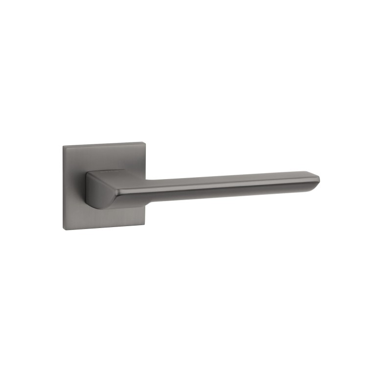 Klamka STILE BIRA ROZETA Q SLIM 7MM MSB - tytan .Waga 0,59kg  Waga netto 0,49kg  Kod EAN 5902249352627  Grubość rozety 7 mm  Kolekcja Simple  Kolor Tytan  Producent ENGER  Marka STILE  Kształt rozety Kwadratowa Q SLIM 7 mm  Materiał Aluminium