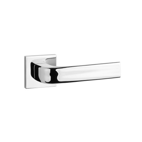 Klamka wewnętrzna STILE JENA .Waga netto 0,565kg  Kod EAN 5902249331516  Grubość rozety 7 mm  Kolekcja Simple  Kolor Chrom polerowany  Kształt rozety Kwadratowa Q SLIM 7 mm, 53 mm x 53 mm  Producent ENGER  Marka STILE  Materiał Aluminium