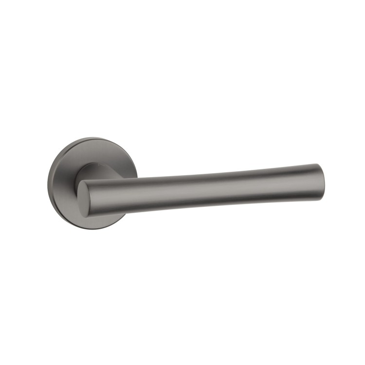 Klamka APRILE PAPAVERA ROZETA R SLIM 7MM GYM - grafit.Waga netto 1,155kg  Kod EAN 5902249350081  Grubość rozety 7 mm  Kolekcja Prestige  Kolor Grafit  Kształt rozety Okrągła R SLIM 7 mm fi 52 mm  Producent ENGER  Marka APRILE  Materiał Cynk