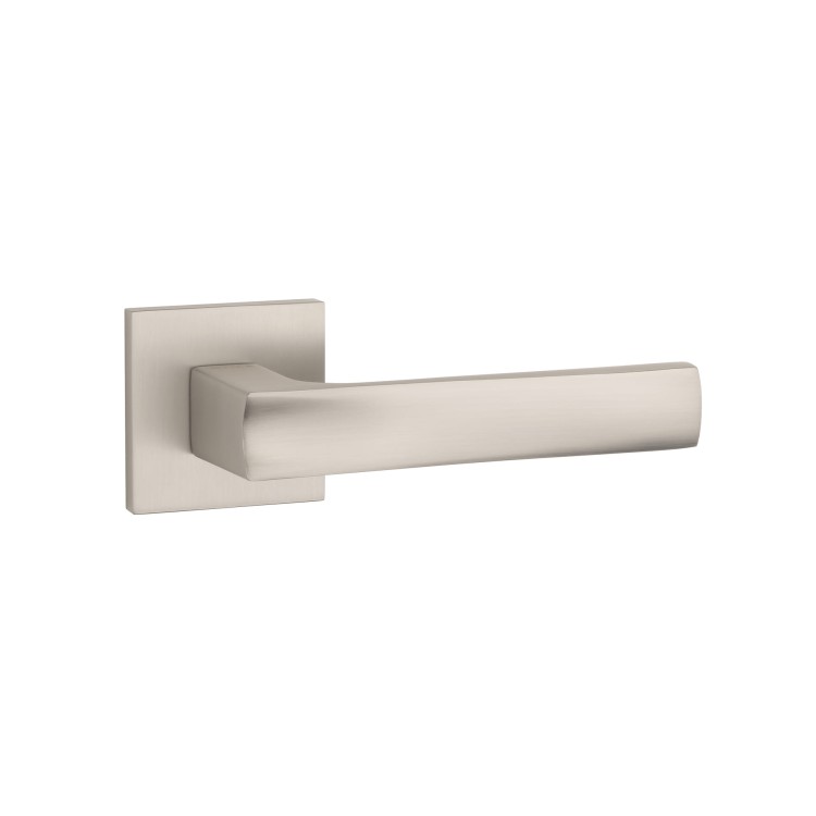 Klamka STILE LIMA ROZETA Q SLIM 7MM MSN - nikiel .Waga netto 0,587kg  Kod EAN 5902249354638  Grubość rozety 7 mm  Kolekcja Simple  Kolor Nikiel  Kształt rozety Kwadratowa Q SLIM 7 mm, 53 mm X 53 mm Producent ENGER  Marka STILE  Materiał Aluminium