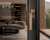Klamka okienna STILE MIIA Q LIGHT BROWN – jasny brązowy | Designerska klamka premium do okien PVC, drewnianych i aluminiowych